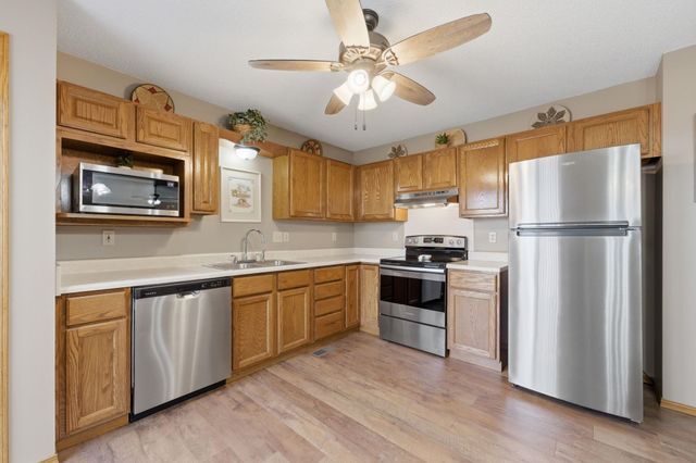 122 E Eagle Watch St, Mulvane, KS 67110