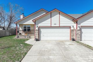 122 E Eagle Watch St, Mulvane, KS 67110