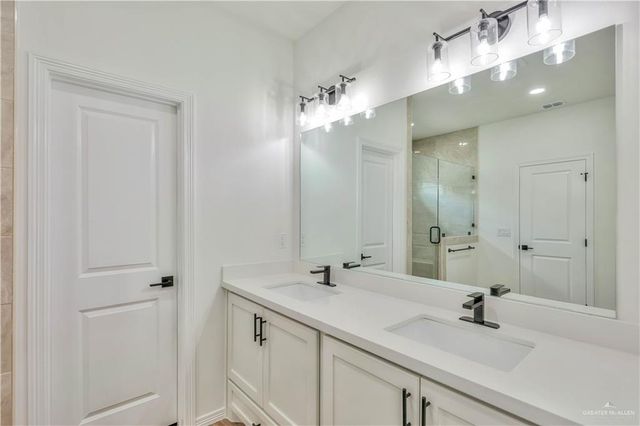 6209 Willow Wood Lane, Harlingen, TX 78552