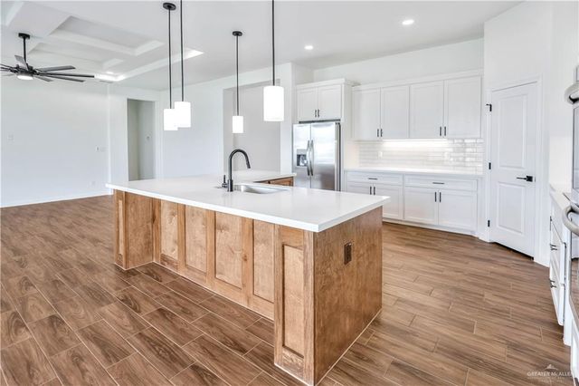 6209 Willow Wood Lane, Harlingen, TX 78552