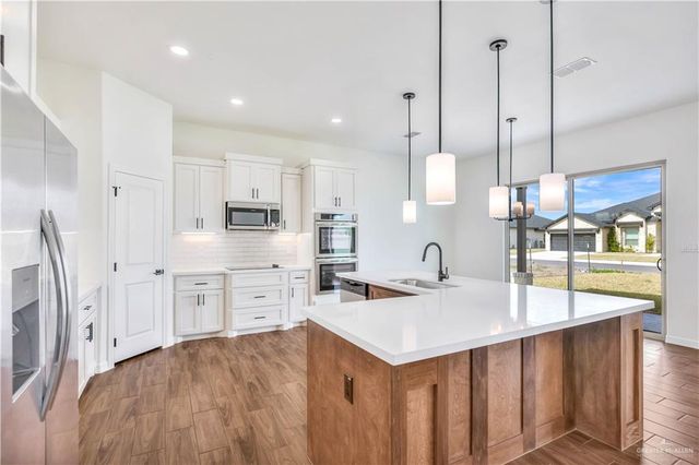 6209 Willow Wood Lane, Harlingen, TX 78552