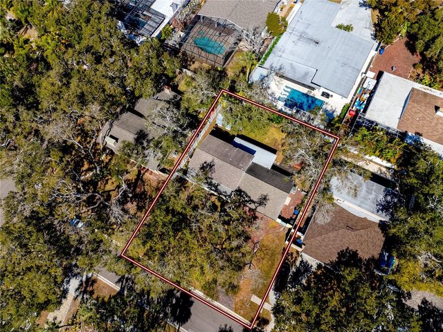 8279 29TH AVENUE N, St Petersburg, FL 33710