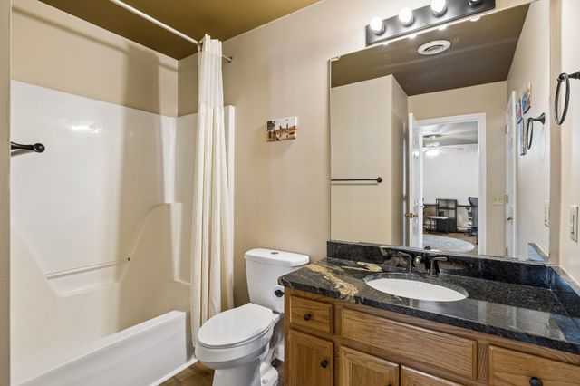 470 S Main St Unit 107, Ashland City, TN 37015