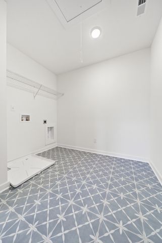 404 Old Springs Ln, Gallatin, TN 37066