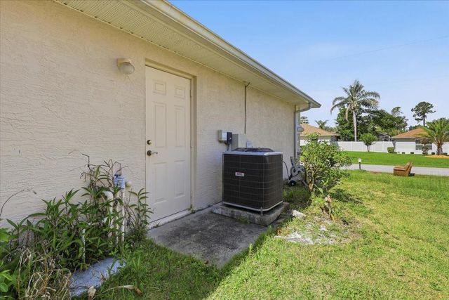 122 BELLEAIRE DRIVE, Palm Coast, FL 32137