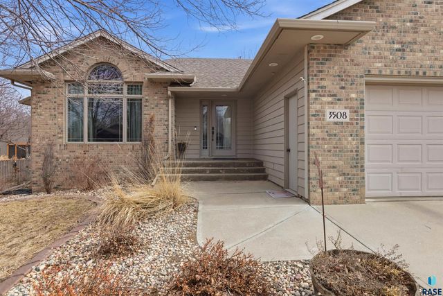 3508 S Judy Ave Avenue, Sioux Falls, SD 57103