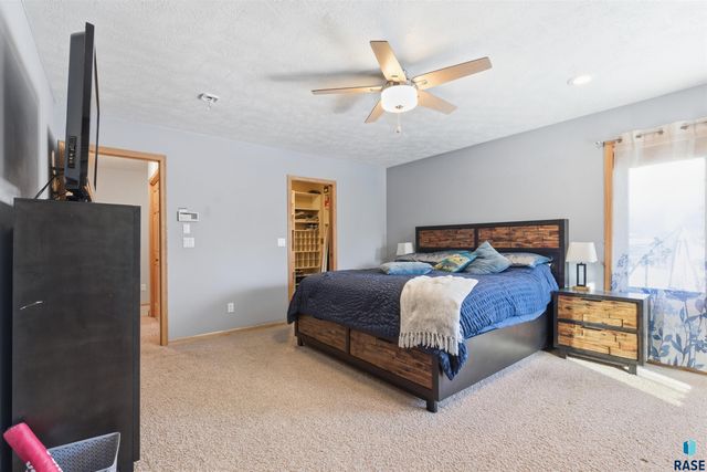 3508 S Judy Ave Avenue, Sioux Falls, SD 57103