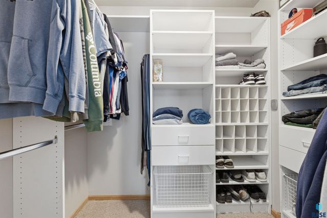 3508 S Judy Ave Avenue, Sioux Falls, SD 57103