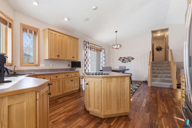 3508 S Judy Ave Avenue, Sioux Falls, SD 57103