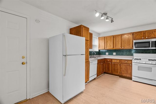 4540 Morganford Road, St Louis, MO 63116