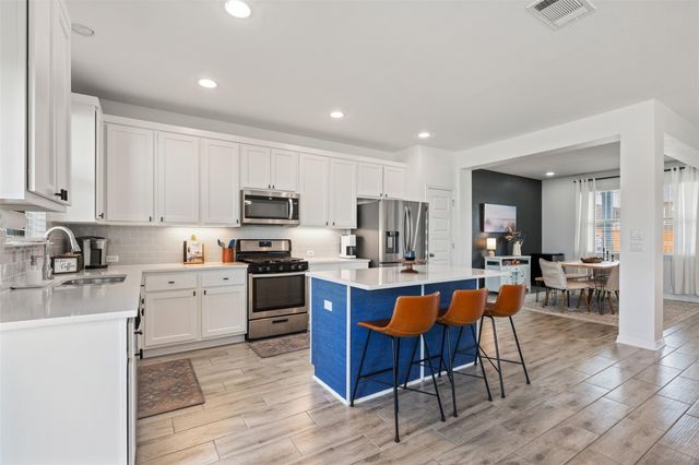 2720 Sage Ranch DR, Leander, TX 78641