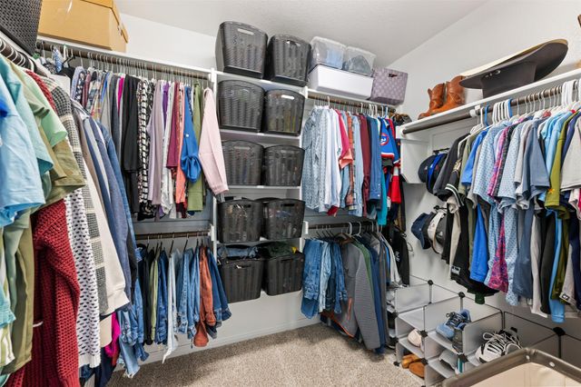 2720 Sage Ranch DR, Leander, TX 78641