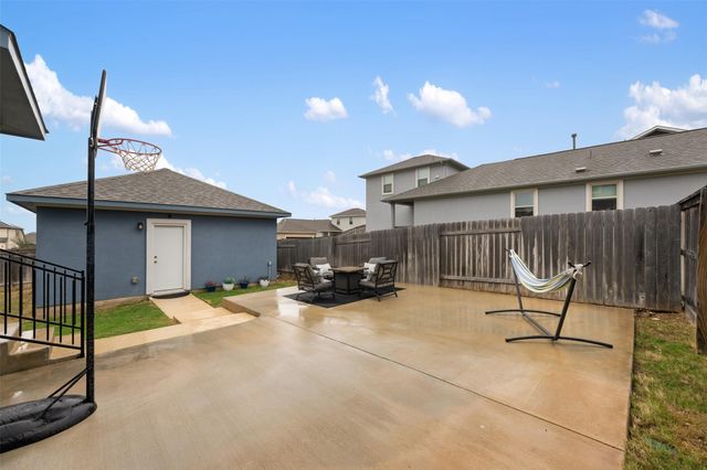 2720 Sage Ranch DR, Leander, TX 78641