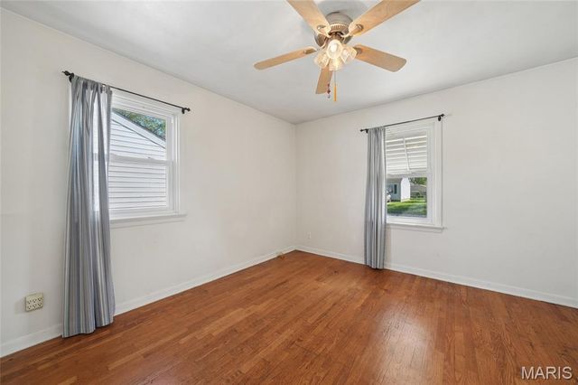 831 Loekes Drive, Florissant, MO 63031