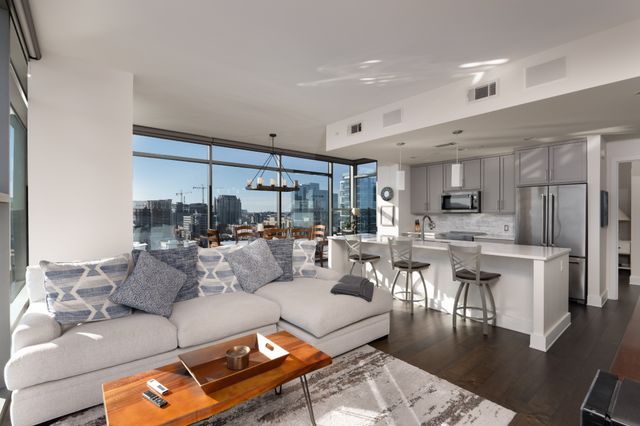 1212 Laurel St Apt 1713, Nashville, TN 37203