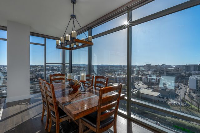 1212 Laurel St Apt 1713, Nashville, TN 37203