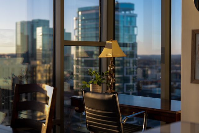 1212 Laurel St Apt 1713, Nashville, TN 37203