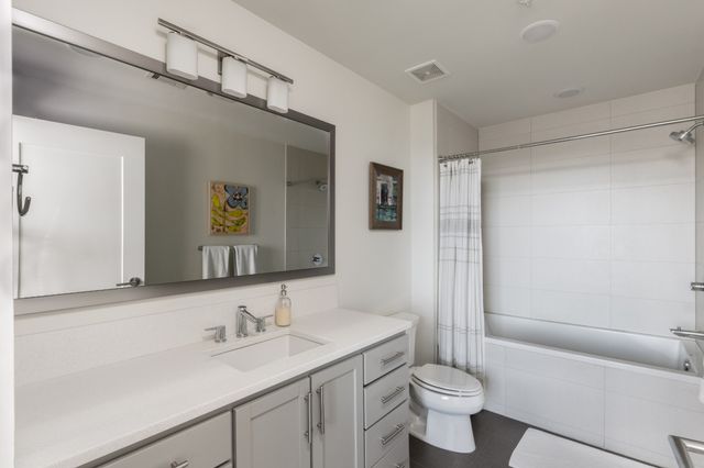 1212 Laurel St Apt 1713, Nashville, TN 37203