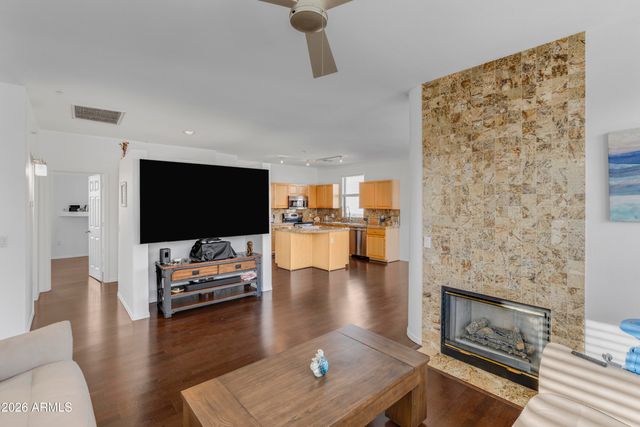 19777 N 76TH Street 2233, Scottsdale, AZ 85255