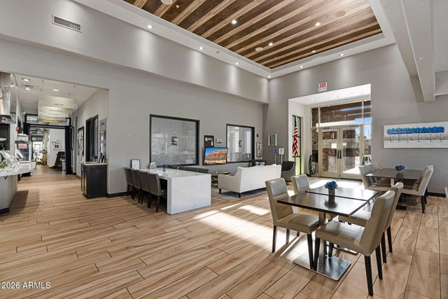19777 N 76TH Street 2233, Scottsdale, AZ 85255