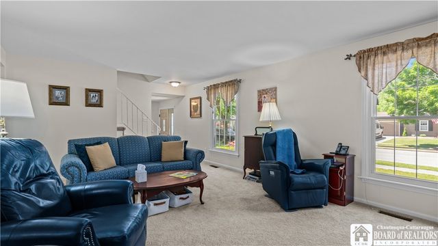 1317 Cambridge Avenue, North Tonawanda, NY 14120