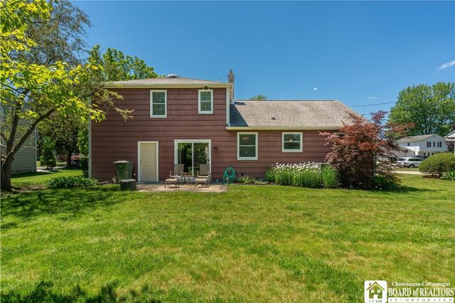 1317 Cambridge Avenue, North Tonawanda, NY 14120
