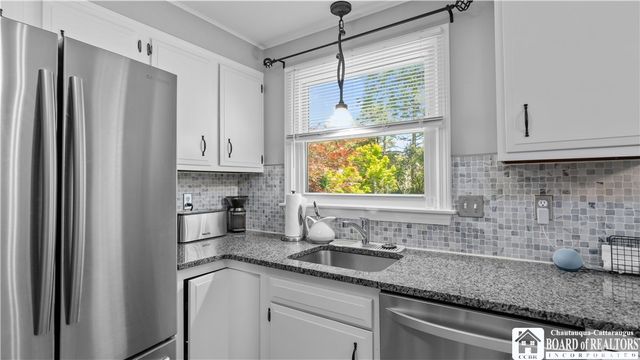 1317 Cambridge Avenue, North Tonawanda, NY 14120