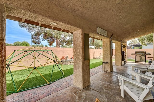 7030 Painted Paradise Street, Las Vegas, NV 89131