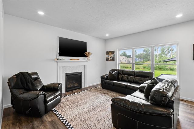 1987 Clarkson Parma Tl Road, Clarkson, NY 14468