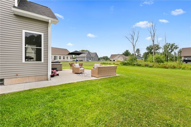 1987 Clarkson Parma Tl Road, Clarkson, NY 14468