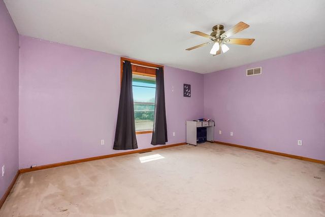 24441 Querry Road, Lacygne, KS 66040