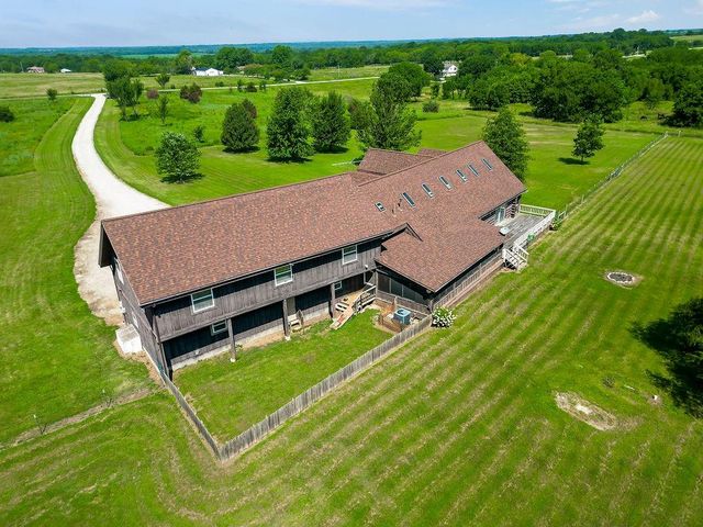 24441 Querry Road, Lacygne, KS 66040