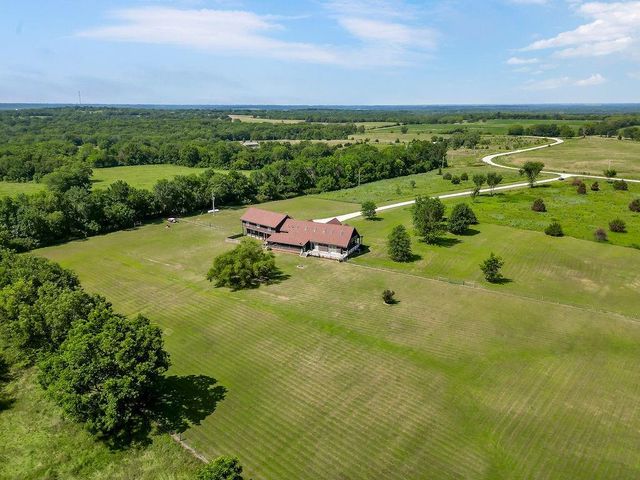24441 Querry Road, Lacygne, KS 66040