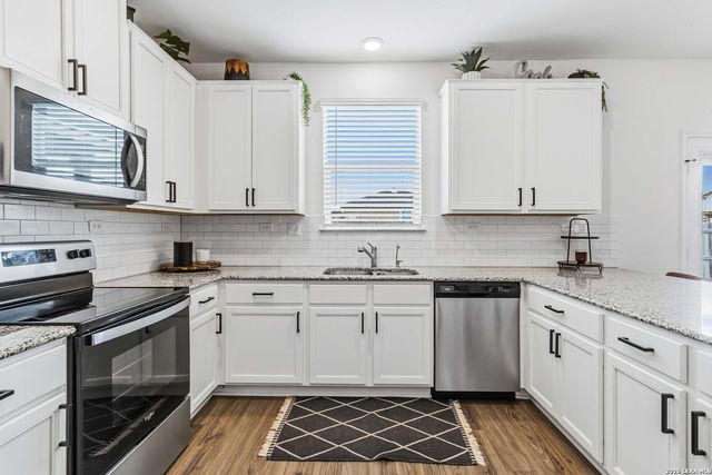 261 Deer Crest, New Braunfels, TX 78130