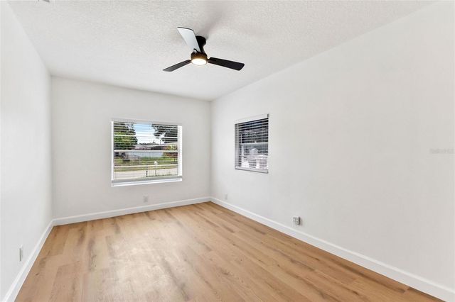 8204 ALLAMANDA AVENUE, Tampa, FL 33619