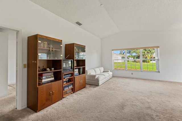 1261 Pine Sage Circle, West Palm Beach, FL 33409