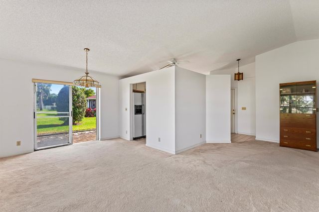 1261 Pine Sage Circle, West Palm Beach, FL 33409