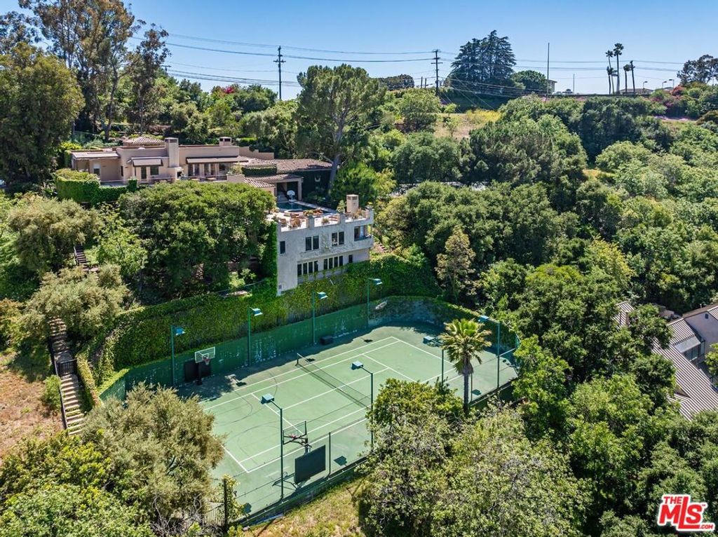 14701 Mulholland Drive, Los Angeles, CA 90077 — exterior