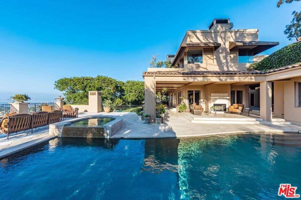 14701 Mulholland Drive, Los Angeles, CA 90077 — photo 2