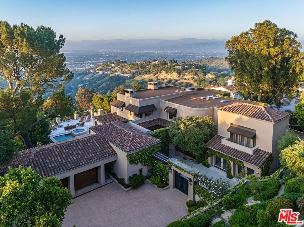 14701 Mulholland Drive, Los Angeles, CA 90077 — photo 3