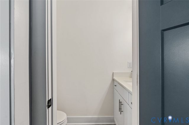 5650 Saint Leger Dr, New Kent, VA 23140