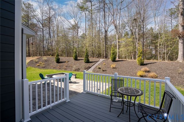 5650 Saint Leger Dr, New Kent, VA 23140