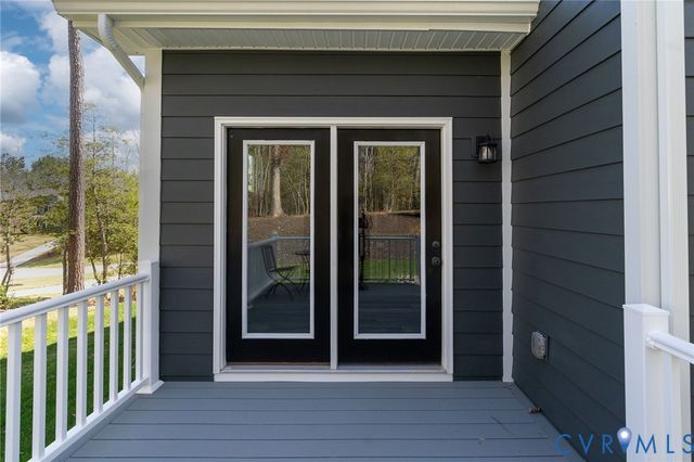 5650 Saint Leger Dr, New Kent, VA 23140