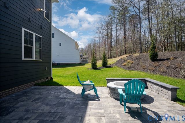 5650 Saint Leger Dr, New Kent, VA 23140