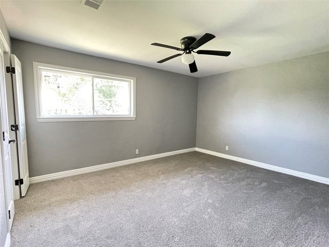 52 Quail Run Road, Sherman, TX 75090