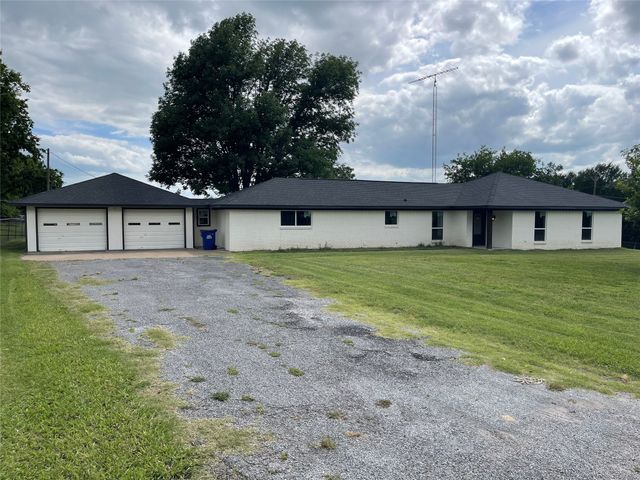 52 Quail Run Road, Sherman, TX 75090