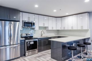 411 E Brinkerhoff Avenue 412, Palisades Park, NJ 07650