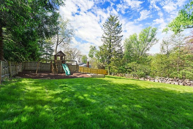 3237 Apache, Bethel Park, PA 15241