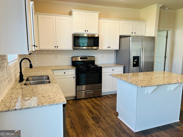 910 Sly Fox Run, Fairburn, GA 30213