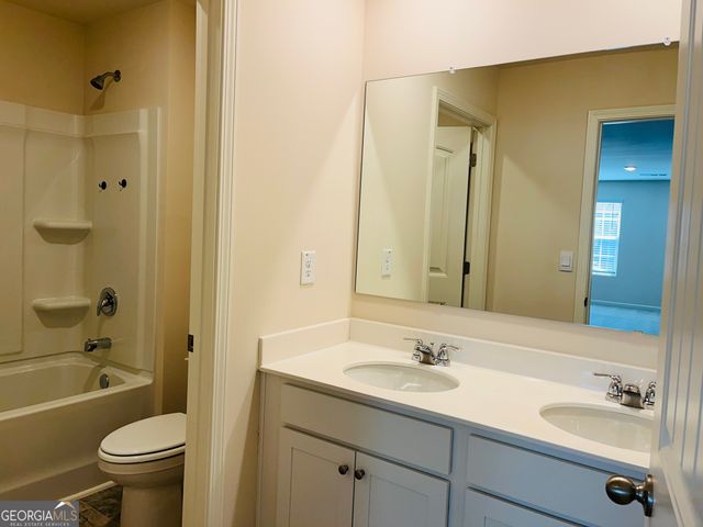 910 Sly Fox Run, Fairburn, GA 30213